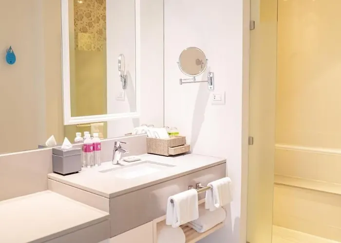 U Sathorn 5* Bangkok